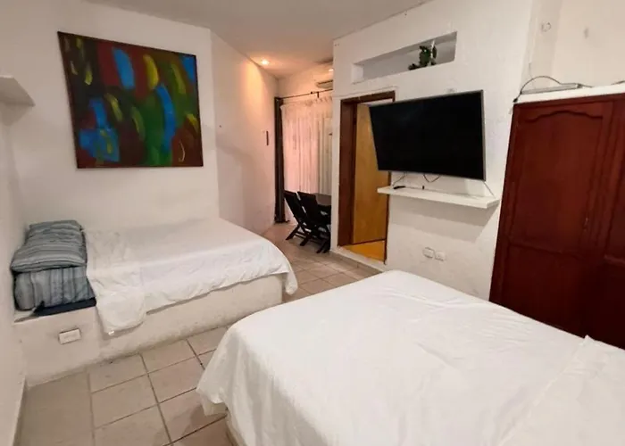 Hostelito Hotel 2*